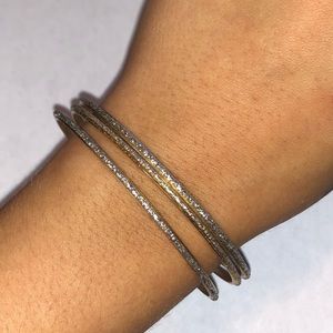 Three piece bangle set